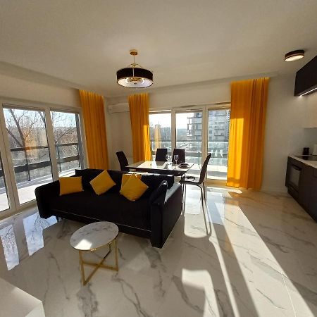 Plaza Tower Apartament, Sauna, Targi Kielce Kültér fotó