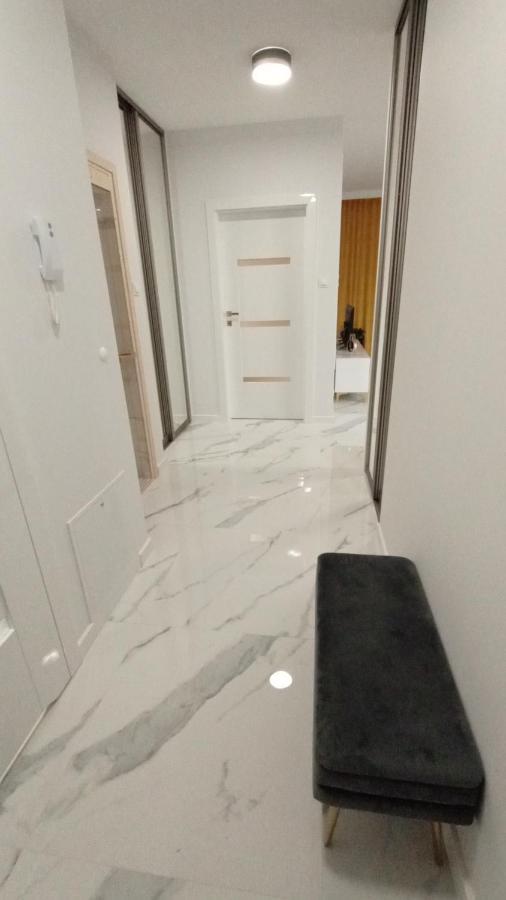 Plaza Tower Apartament, Sauna, Targi Kielce Kültér fotó